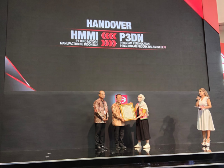 Hino Dorong Industrialisasi Lewat Pemberdayaan UMKM Lokal