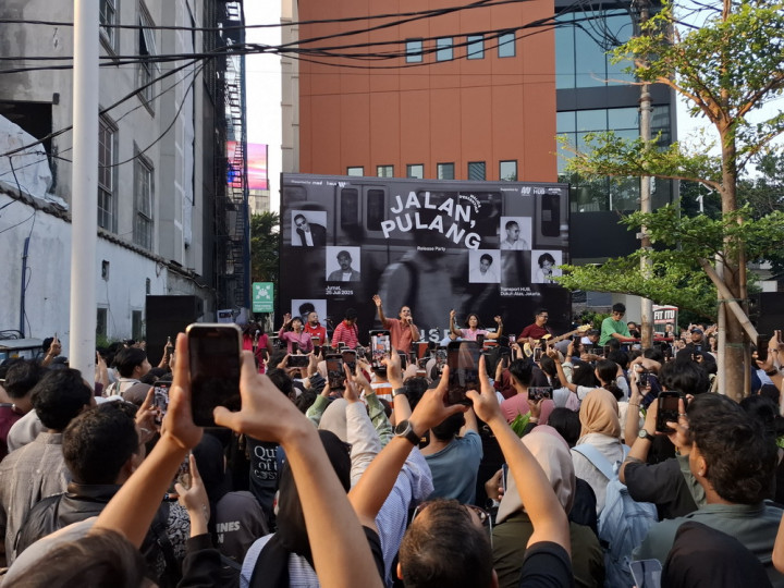 MALIQ & D'Essentials Rilis Anthem untuk Para Pekerja