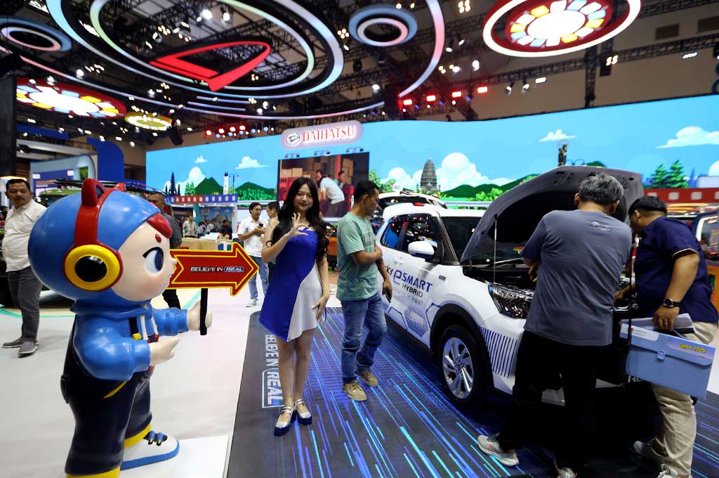 Beli mobil di GIIAS 2025, begini caranya kalau mau pakai sistem kredit. AB