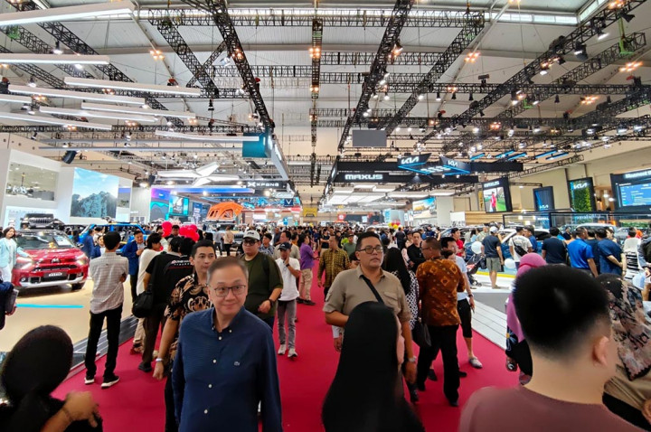 Cara Tukar Tambah Mobil Di GIIAS 2025, Dapat <i>Cashback</i> hingga Rp 6,8 Juta