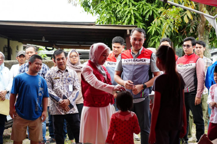 Pertamina Salurkan Bantuan untuk Korban Kebakaran di Palembang