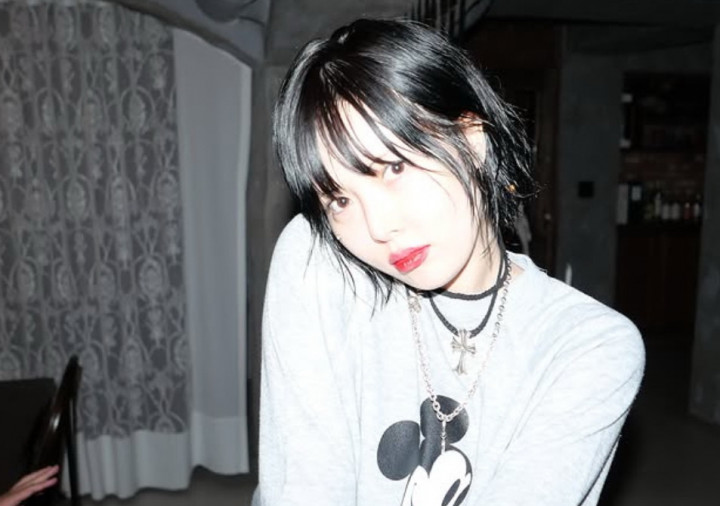 Unggahan Terbaru HyunA Bikin Penggemar Cemas, Kenapa?