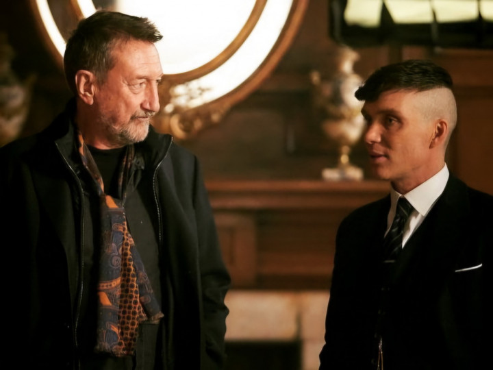Kreator Peaky Blinders Steven Knight Ditunjuk Tulis Naskah Film James Bond Terbaru