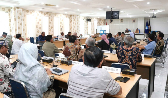 Senat Unib saat memilih tiga calon Rektor Unib. DOK unib.ac.id