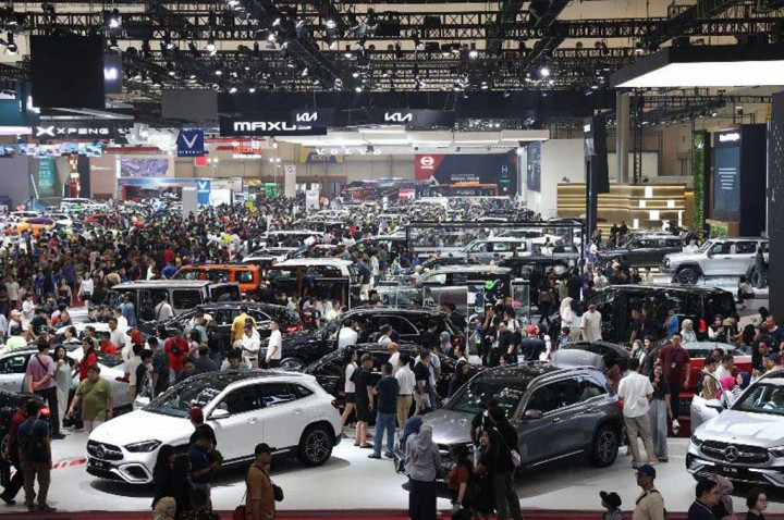 Hari Terakhir GIIAS 2025, Jangan Sampai Ketinggalan Lihat Mobil-Mobil Terbaru!