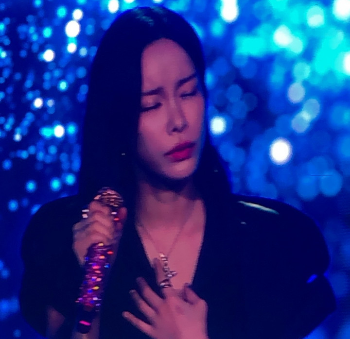 Kejutan! Heize Bagikan Album Eksklusif untuk Penonton di KOSTCON Jakarta 2025