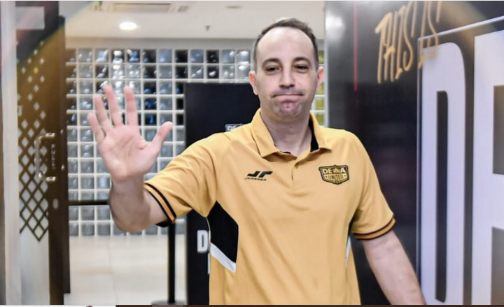 Mengejutkan! Dewa United Pisah dengan Pablo Daniel Favarel