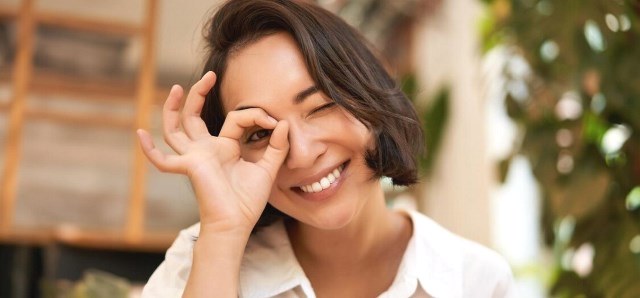   Dr. Marsha Rayfa Pintary, SpM menerangkan soal operasi katarak. (Foto: Ilustrasi/Dok. Freepik.com)