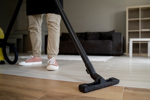 Punya Hewan Peliharaan di Rumah? Ini Tips Pilih <i>Vacuum Cleaner</i> yang Tepat