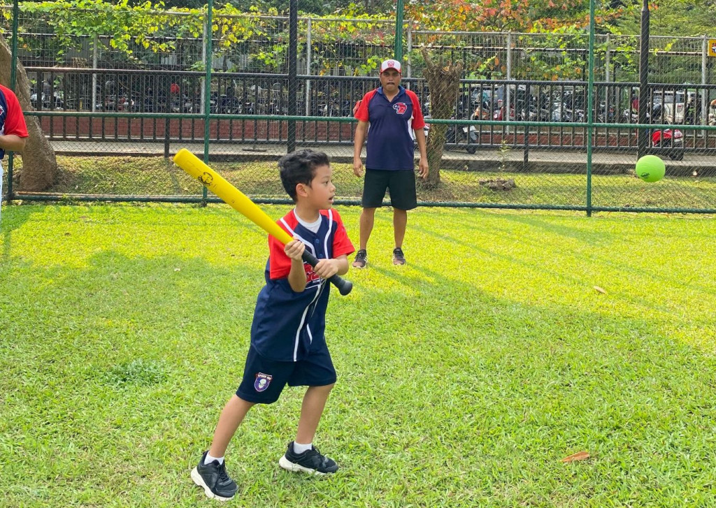 Kegiatan Garuda Baseball Softball Club bersama anak-anak berkebutuhan khusus (dok. Garuda Club)