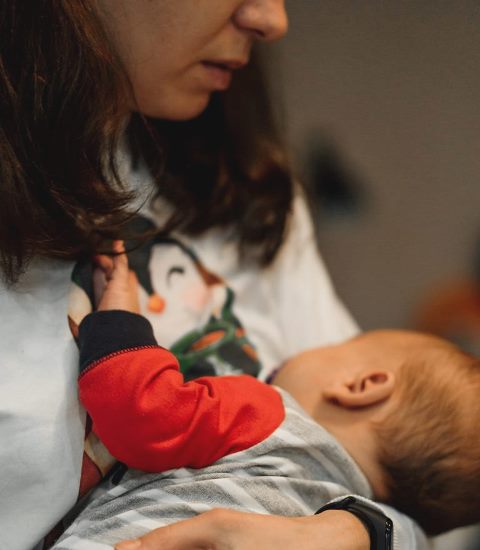  Pekan ASI Sedunia adalah “Prioritise Breastfeeding” atau “Prioritaskan Menyusui.”  (Foto: Ilustrasi/Dok. Unsplash.com)