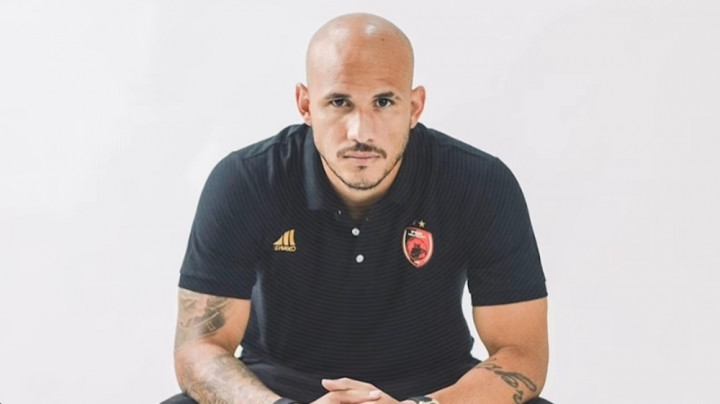 Ambisi PSM Yakinkan Savio Roberto Bergabung