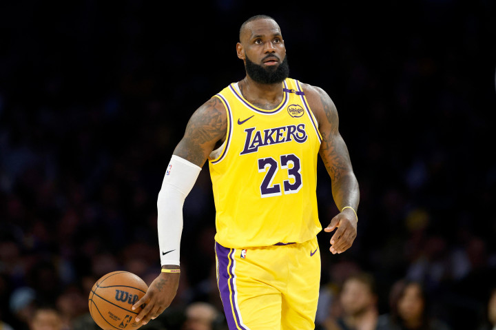 LeBron James Selamati Luka Doncic, Bicarakan Masa Depan di Lakers