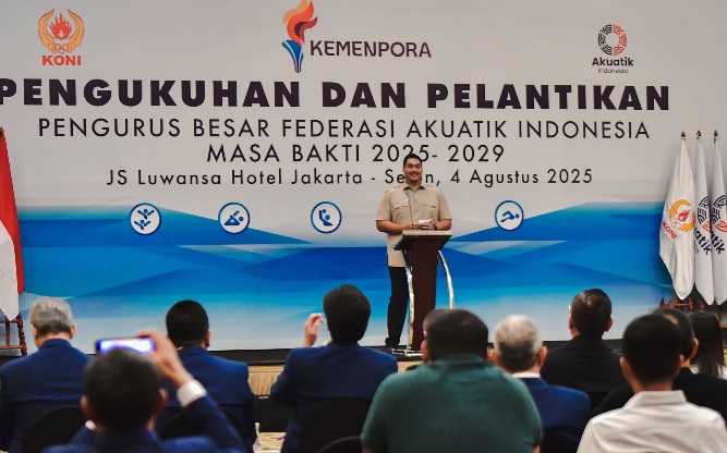 Menpora Kukuhkan Pengurus Baru FAI