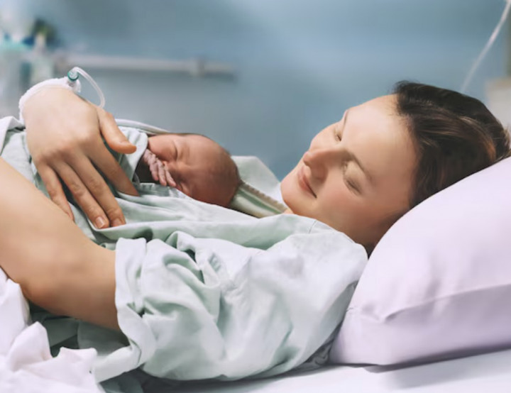 Fakta Hot Flashes setelah Melahirkan yang Jarang Diketahui