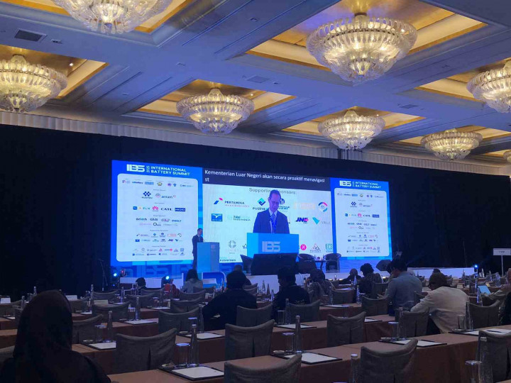 Nikel Saja Tak Cukup, Indonesia Perlu Gandeng Negara Penghasil Lithium