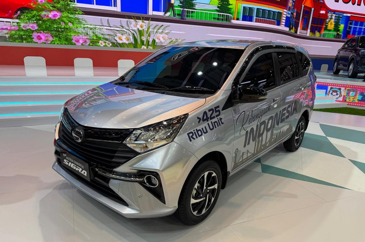 LCGC Jadi Primadona Pembeli Mobil Pertama