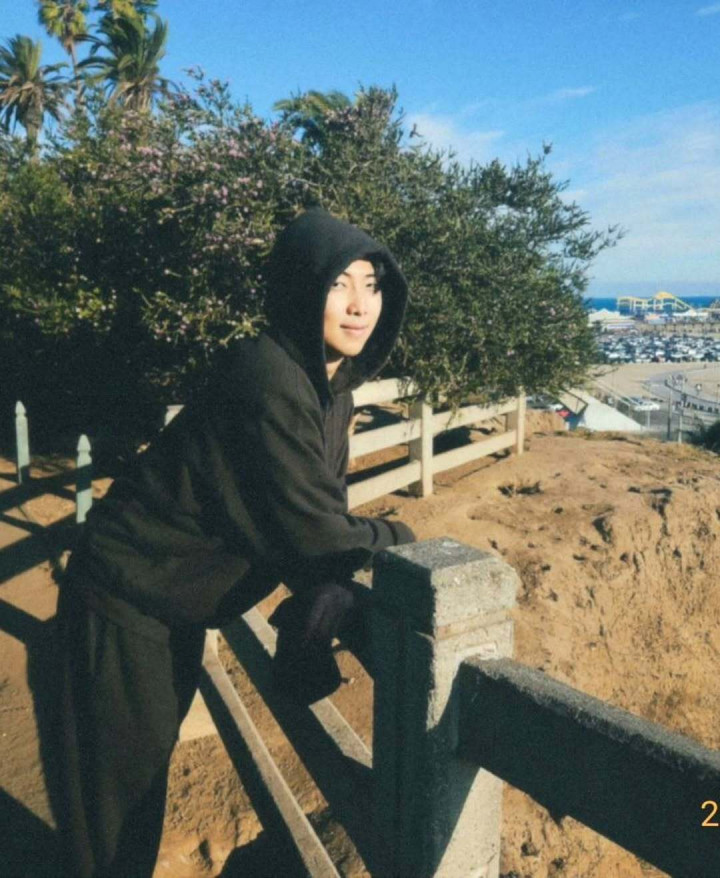 RM BTS Ungkap Momen Saat Merasa Paling 'Hidup'