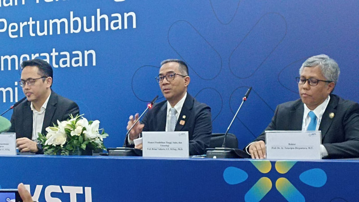 Ribuan Peneliti dan Rektor Satu Panggung di KSTI 2025, Peta Jalan Riset Indonesia Disiapkan