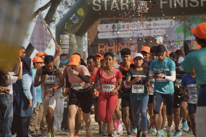 Rhino Eco Run Kembali Digelar, Berlari sambil Lestarikan Badak