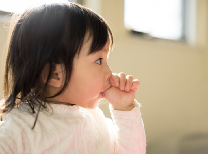 Fenomena Mengisap Jempol pada Anak, Begini Cara Menghadapinya