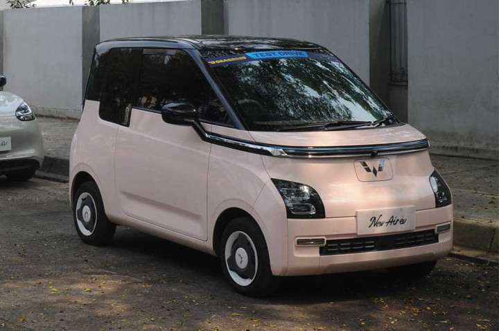 Mau Punya Wuling New Air ev? Jangan Pusing Soal Biaya!