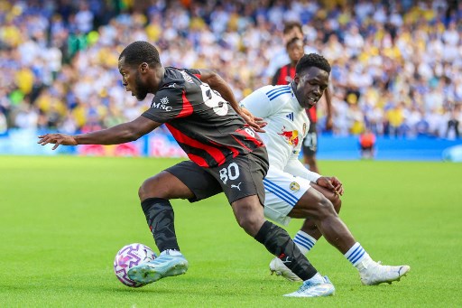 AC Milan Ditahan Imbang Leeds United dalam Laga Pramusim