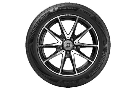 Kaki-Kaki Mitsubishi Destinator Gunakan Bridgestone Turanza 6