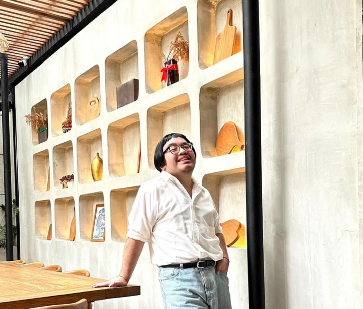 Aktor dan Desainer Opi Bachtiar Meninggal Dunia di Usia 43 Tahun