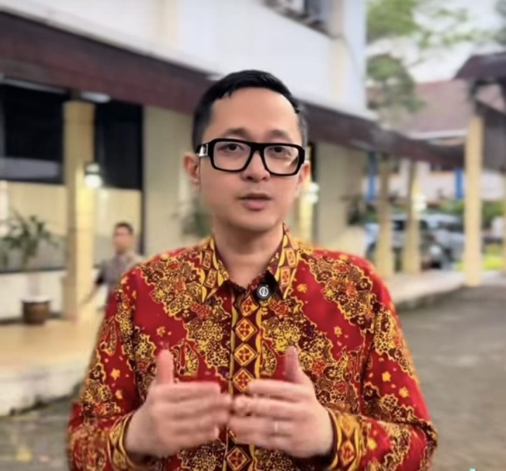 Dapat Nilai A di Mata Kuliah Roblox, Rektor President University Janjikan Hadiah Robux untuk Mahasiswa