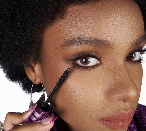 MaxCara MOP Beauty Berikan Tampilan Mata Berkarakter dengan 2 Look Berbeda