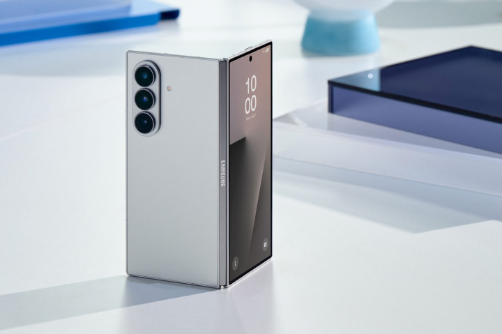 Lebih Tipis, Lebih Tangguh, Mendefinisikan Ulang Ponsel Lipat