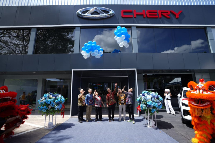 Chery Mulai Jualan Mobil Di Papua