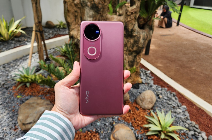 Vivo V50, Kamera Menawan di Kelas Menengah
