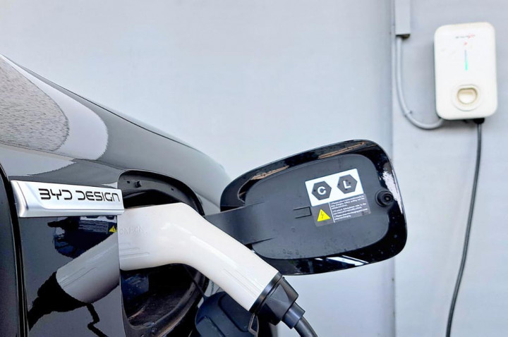 3 Hal Penting untuk Memasang Wall Charging di Rumah!