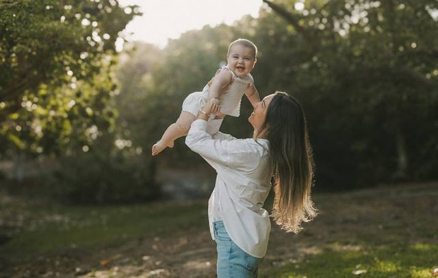 Apakah Bayi Memiliki Kemampuan Mengenali Wajah dan Merespons Musik?