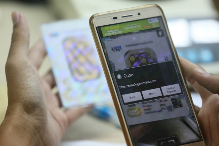 Harga Emas Antam Hari Ini Turun Rp13 Ribu, Simak Daftar Lengkapnya