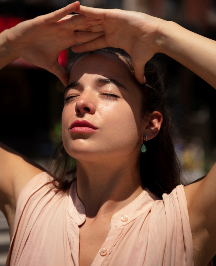 3 Tips Sederhana Hadapi Cuaca Panas agar Tetap Sehat dan Nyaman