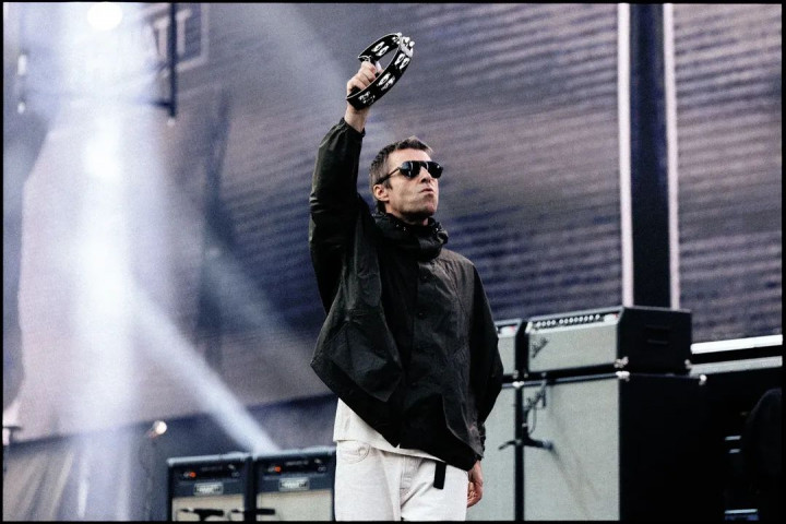 Liam Gallagher Dilarang Lakukan Hal Ini Lagi di Konser Oasis
