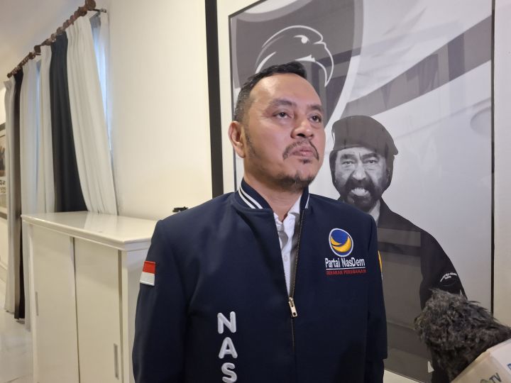 Orang Indonesia Beli Buku: Besok Bisa Makan Apa Enggak?