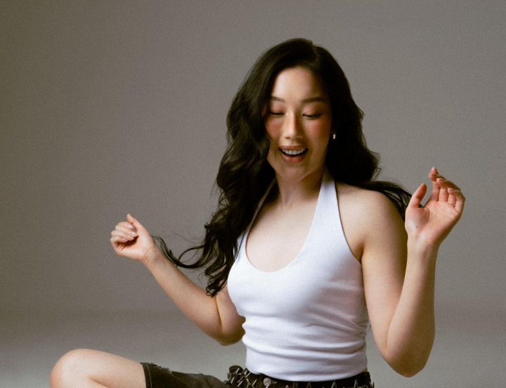 Ticya Merayakan Indahnya Jatuh Cinta di Lagu 