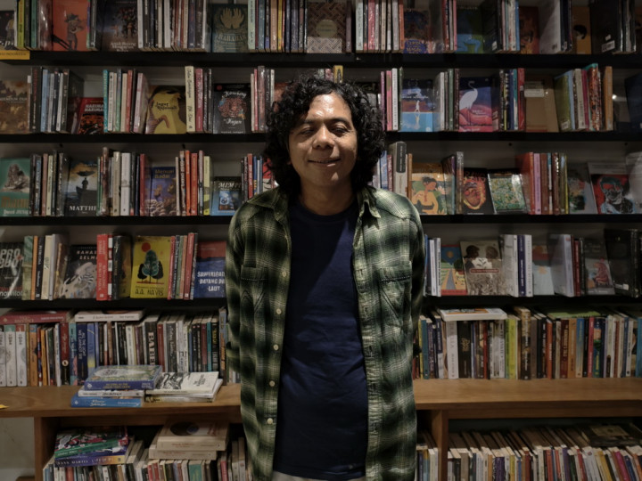 Adrian Yunan Menemukan Jalan Keluar