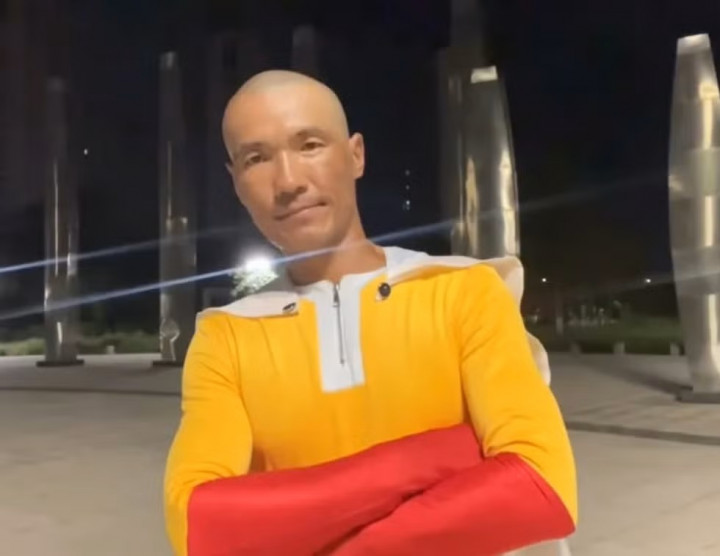 Wow! Pria Ini Latihan Ala Saitama One-Punch Man Selama 1.000 Hari