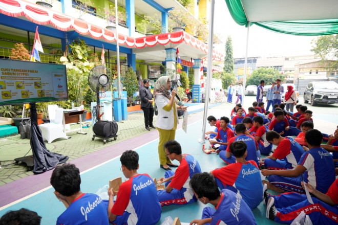 Program edukasi Anak KAO (Kreatif, Aktif, Optimis) 