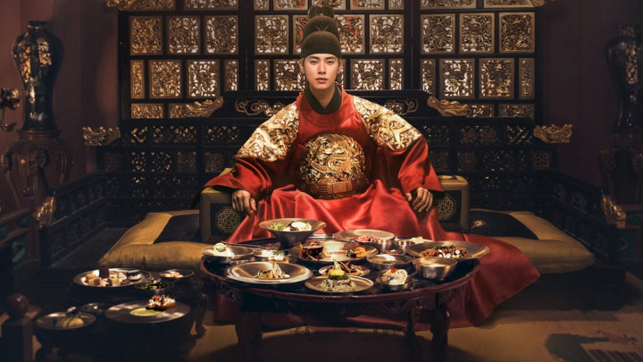 Lee Chae-min Ungkap Tantangan Jadi Raja di Serial Bon Appétit, Your Majesty