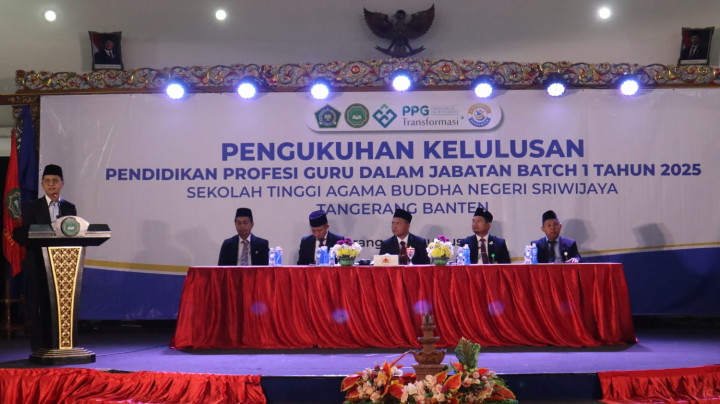 Pengukuhan Ratusan Guru Agama Buddha, Dirjen Ingatkan Pentingnya Integritas dan Profesionalitas