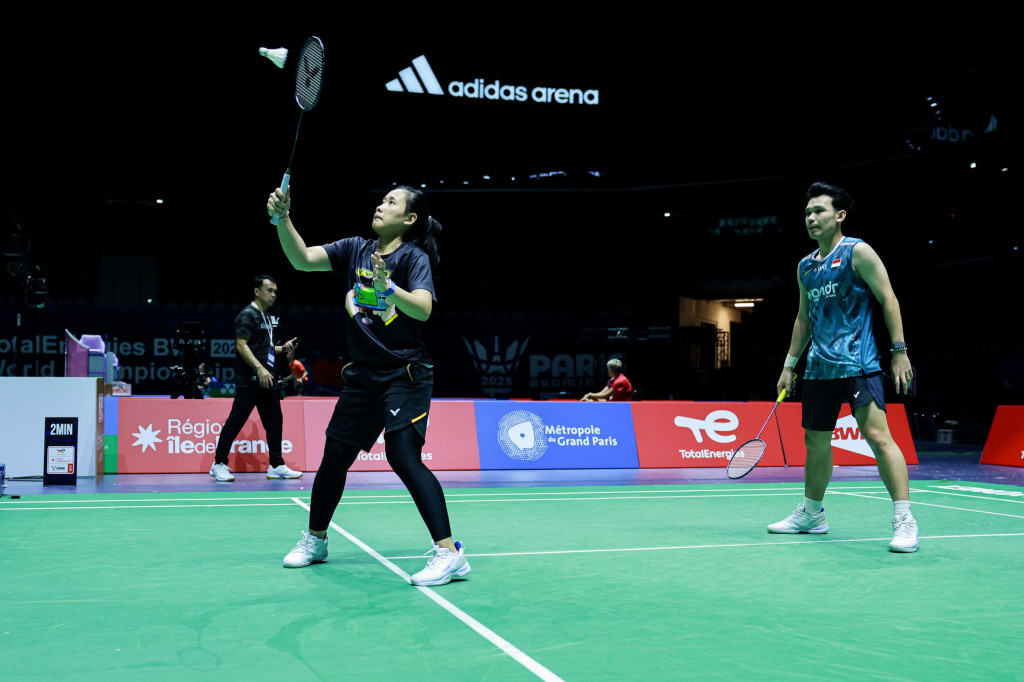 Rinov/Pitha latihan jelang Kejuaraan Dunia Bulu Tangkis 2025 (dok. PBSI)