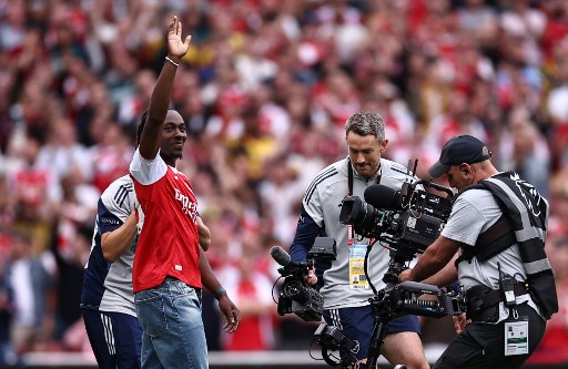 Tikung Spurs, Eze Berlabuh di Arsenal