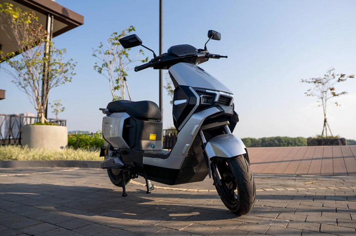 Ofero Hadirkan Stareer 3 Lit & Picassio untuk Pasar Indonesia