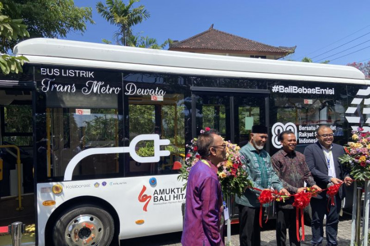 Bali Memulai Uji Coba Bus Listrik Trans Metro Dewata